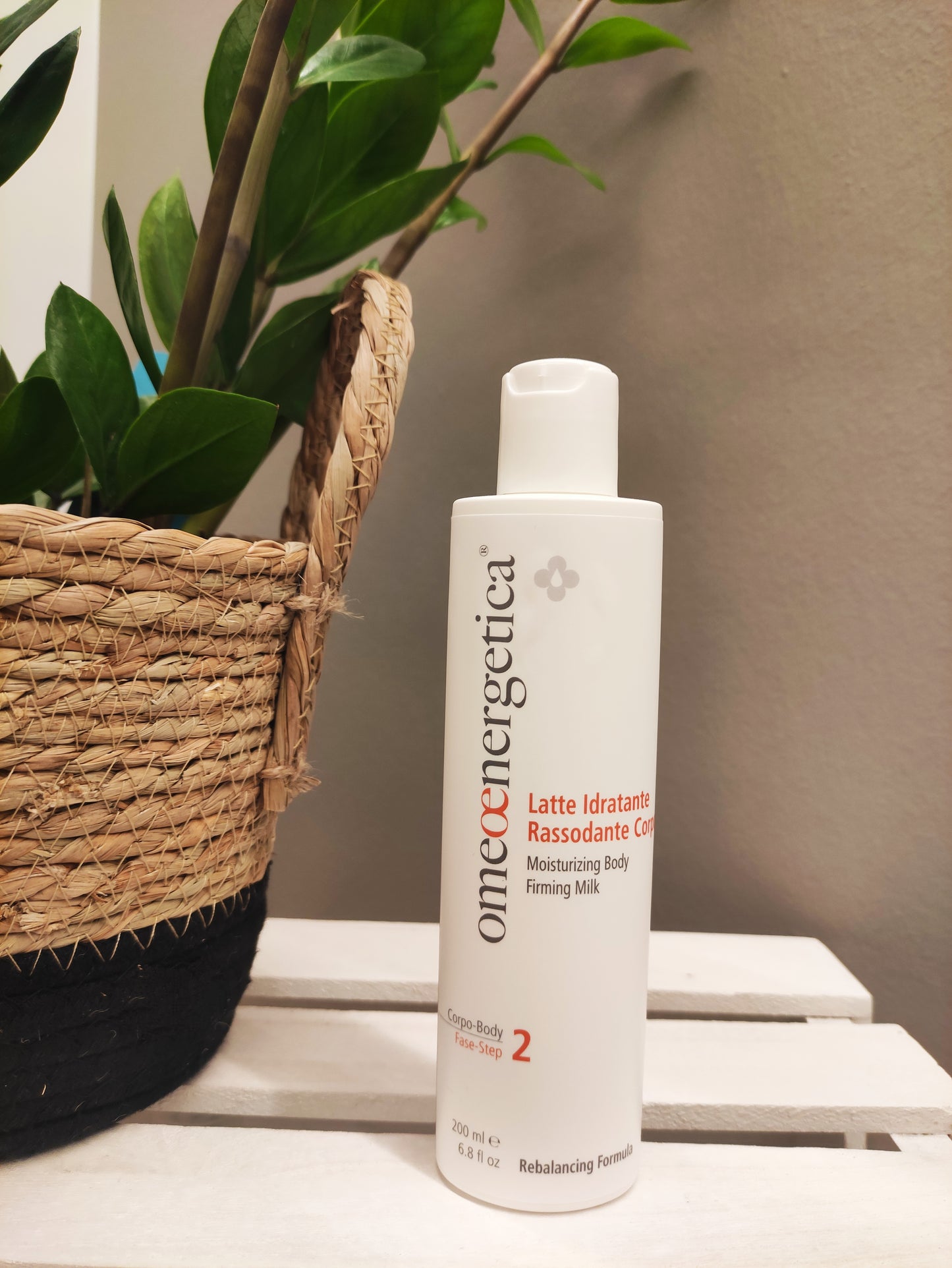 LATTE IDRATANTE RASSODANTE OMEOENERGETICA